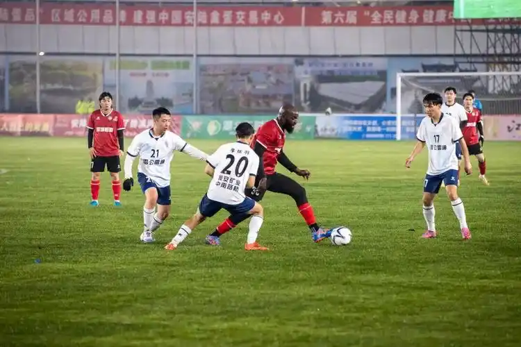 欧洲联赛：勒沃库森 VS 多特蒙德